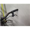 Image 7 : Hyper Gray Aluminum Urban Bike