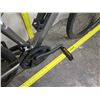 Image 9 : Trek EHN Men's Silver Road Bike w/ Bontrager Tires