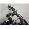 Image 10 : Schwinn Trailway Girl's Black Hybrid Bike