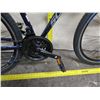 Image 12 : Schwinn Trailway Girl's Black Hybrid Bike