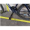 Image 22 : Schwinn Trailway Girl's Black Hybrid Bike