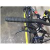 Image 7 : Schwinn Trailway Girl's Black Hybrid Bike