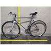 Image 11 : Giant S-R 28" Men's Gray Road Bike w/ 28" Serfas Flat Guard Tires