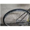 Image 9 : Giant S-R 28" Men's Gray Road Bike w/ 28" Serfas Flat Guard Tires