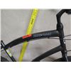Image 2 : EVO Park Lane Custom Drive Men's Fat Tire Bike (missing wheel & seat)