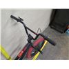 Image 8 : Kent Dread Boy's Black Red BMX Bike w/ Red Wheels