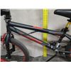 Image 12 : Kent 2D Chaos FS Boy's Black BMX Bike w/ Fat Tires