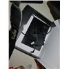 Image 5 : Next Book 8" Android Tablet New in Box & 2 San Disk Memory Cards