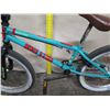 Image 13 : Redline 5 Kid's Blue Bike w/ Whitewall Fat Tires
