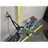 Image 15 : Redline 5 Kid's Blue Bike w/ Whitewall Fat Tires