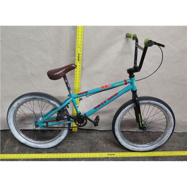 Redline 5 Kid's Blue Bike w/ Whitewall Fat Tires