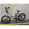 Image 9 : Haro 6061 Kid's Silver BMX Bike w/ Fat Tires