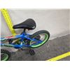 Image 10 : Huffy Rock It 16 Motu Series Blue Green BMX Bike w/ Fat Tires