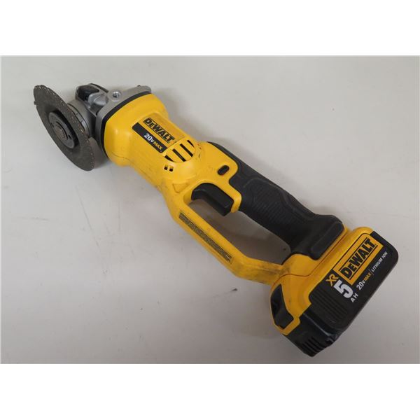 DeWalt DCG412 4-1/2"-5" Grinder Type 3