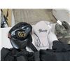 Image 2 : Puma Duffle Bag, Champion Sweatshirt, San Diego T-Shirts, 4 Hats