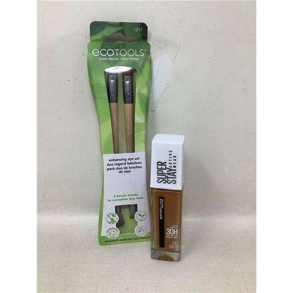 Make Up W/Accessories