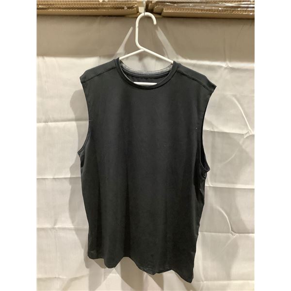 Champion Cut Off Shirt Size L