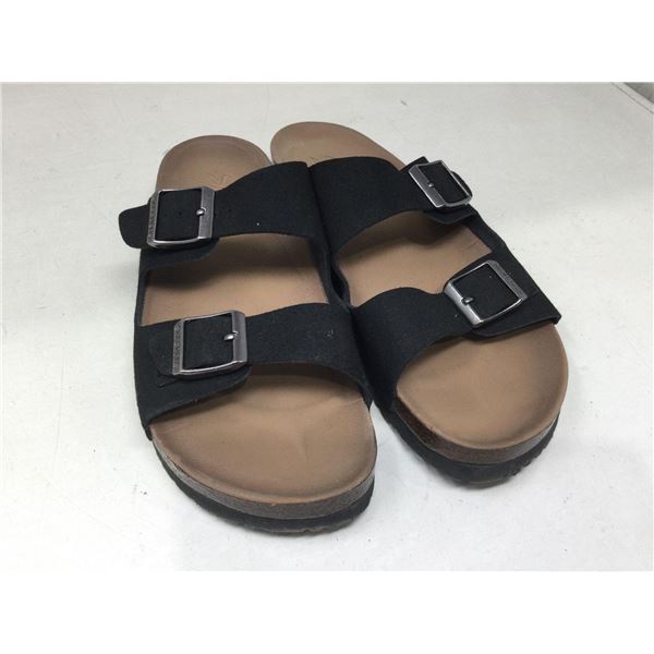 Sketchers ladies sandals size 8