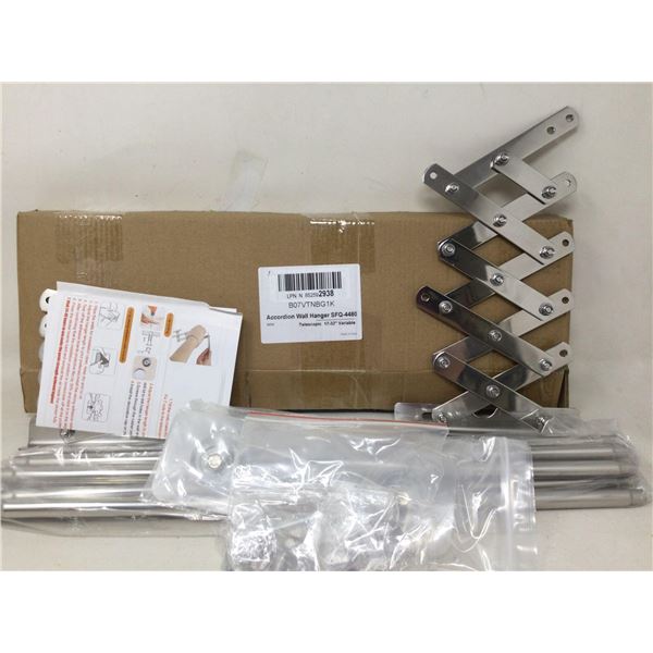 Accordion wall hanger, silver