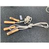Image 1 : Lot of 2 Everlast skipping ropes