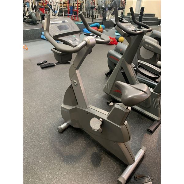 Life Cycle 95Ci Upright Bike- all fitness equipment in this auction has been recently serviced and i