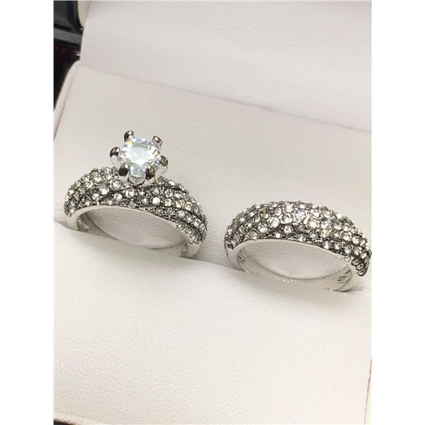Stunning 1.0 Carat Solitaire double ring engagement and wedding ring set
