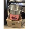 Image 1 : Bullseye Table Top Cotton Candy Machine