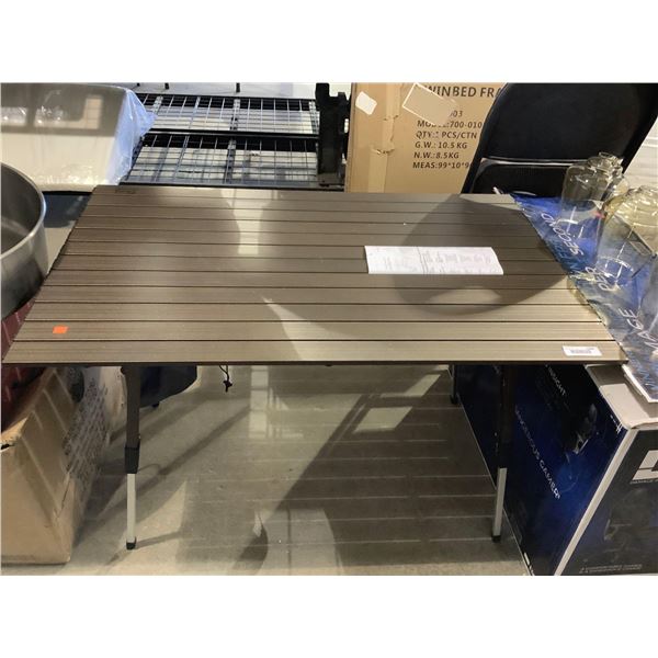 Westfield Outdoor Folding Table (27 1/2in x 43in x 27 1/2in)