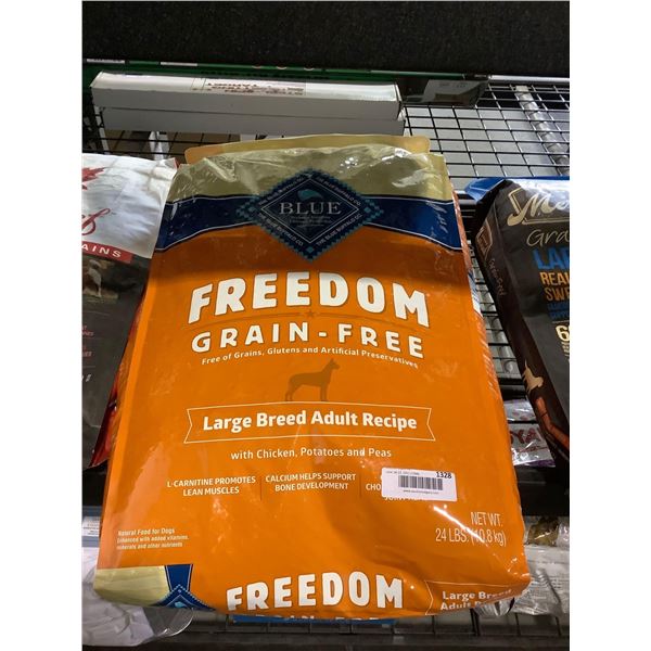 Blue Buffalo Co Freedom Grain Free Large Breed Adult Dog Food (10.8kg)
