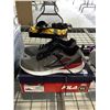 Image 1 : Fila Mens Size 11 Shoes