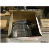 Image 2 : Rubbermaid Brilliance Food Storage Cotainer Set