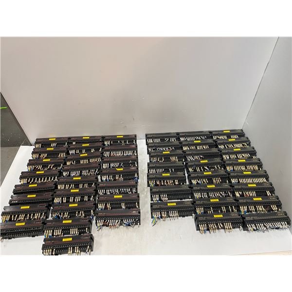 Lot of Mitsubishi Melsec Input / Output Units