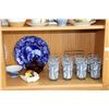 Image 2 : Shelf lot of collectibles including flow blue Royalty plate featuring King Edward VII, lidded ruby g