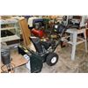 Image 1 : Yardworks 24" snow blower