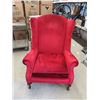 Image 1 : Wing Back Upholsterd Chair