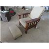 Image 1 : Oak Morris Chair w Ottoman