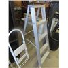 Image 2 : 5 Foot Alum Ladder & Metal Step Ladder & Window Guard