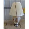 Image 2 : Porc Table Lamp & 5' Brass Lamp