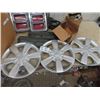 Image 3 : Mustang Tail Light & Parts, KIA Hubcaps