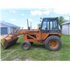 Image 2 : Case 580C Ind F & R Shuttle Cab, Heater w Fel & Bucket S# 8952384