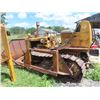 Image 1 : Int TD6 62 Series Crawler w 8' Dozer Manual Angle w Canopy S#962