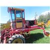 Image 2 : Versatile 400 Swather Cab 15' w P/U Reel & Crimper S# 047178