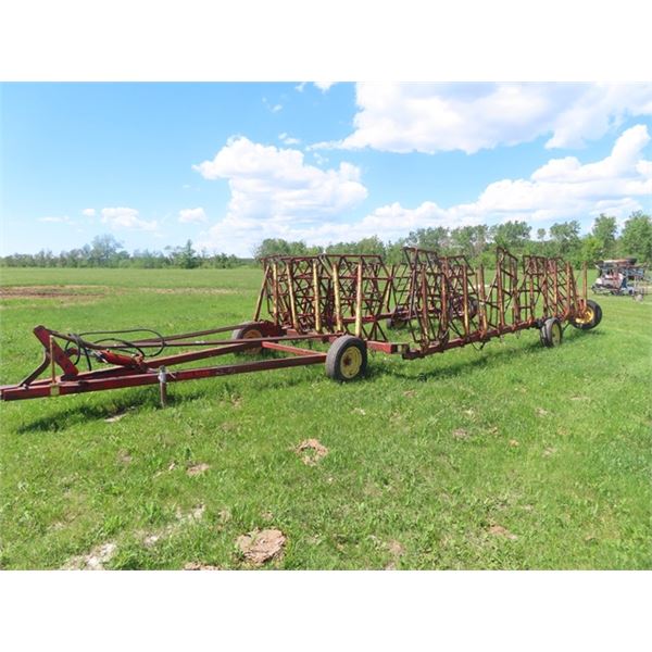 Farm King 15 Sections Hyd Diamond Harrows