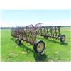 Image 3 : Farm King 15 Sections Hyd Diamond Harrows