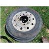Image 2 : 2 Tires & Rims - 275 70R 22.5