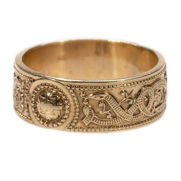 9k gold engraved gold band, English
