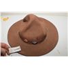 Image 1 : BOY SCOUT VINTAGE STETSON AND PINS