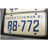 Image 2 : SASKATCHEWAN LICENSE PLATES SET..............1961