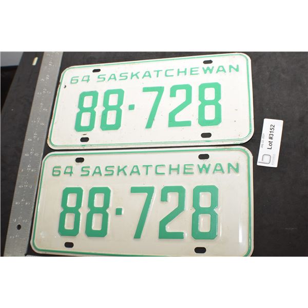 SASKATCHEWAN LICENSE PLATES SET..............1964
