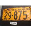 Image 1 : SASKATCHEWAN LICENSE PLATE..............1933